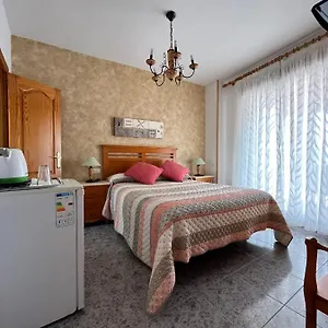 Mari Carmen 2*, Salobreña Spagna