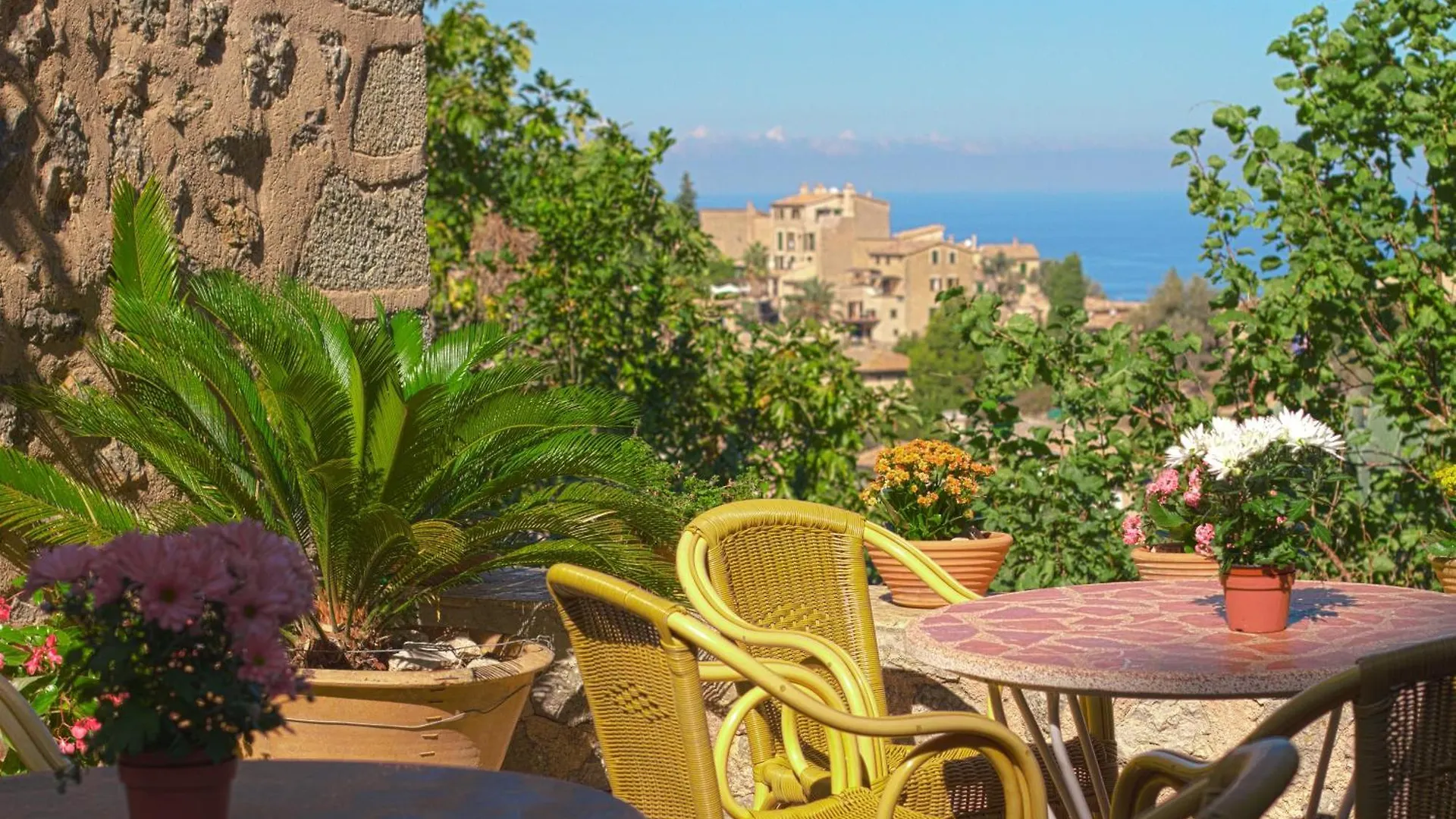 Guest house Hostal Miramar Deia